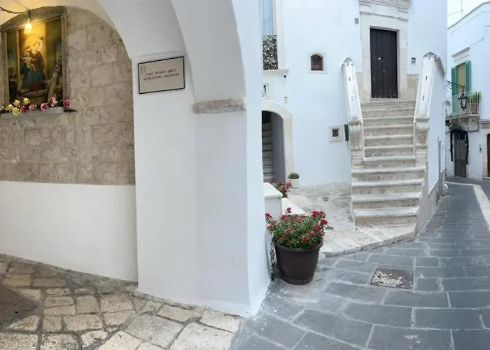 Casa Lari * مارتينا فرانكا